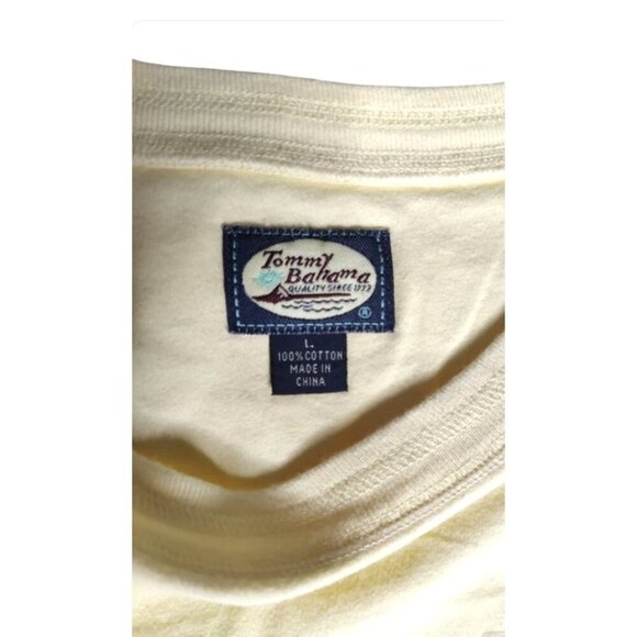 Tommy Bahama pocket Sailfish Yellow 100% Cotton T-shirt Size L - Picture 4 of 7